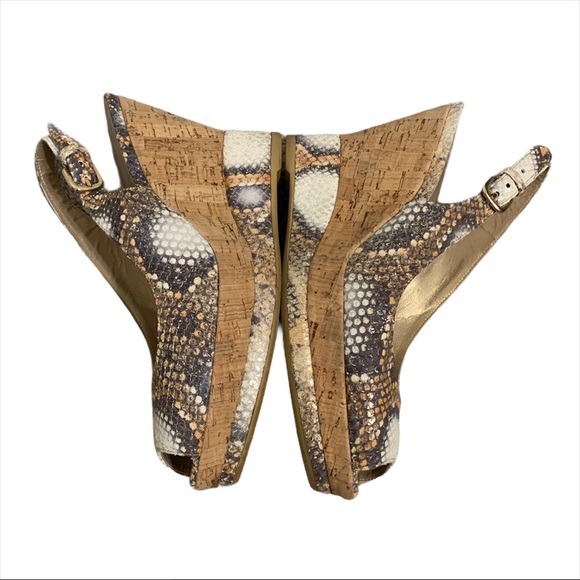 STUART WEITZMAN Snake Embossed Leather Cork Wedges - Picture 5 of 7